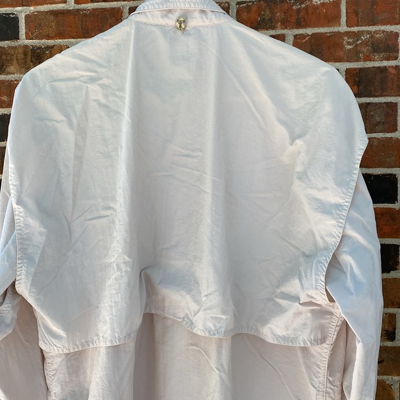 Magellan Size L Fishing Shirt Casual Button Down Relaxed Fit Tan Beige Pockets - Picture 7 of 10